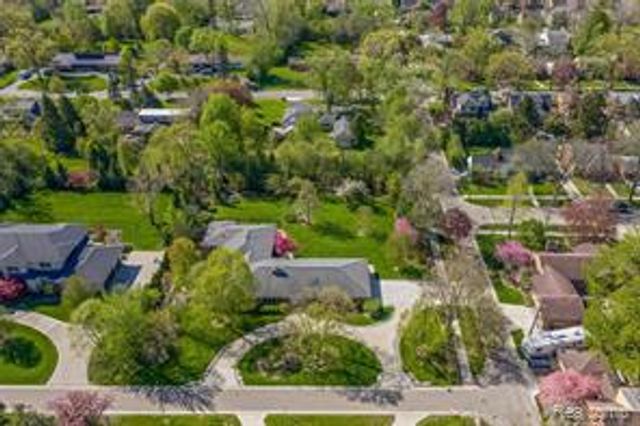 12959 Talbot Lane, Huntington Woods, MI 48070