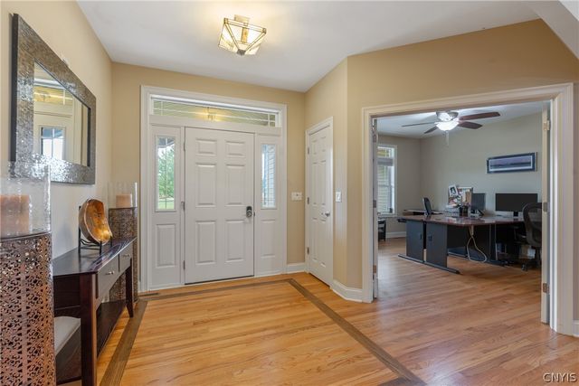 4810 Appaloosa Trl, Clay, NY 13041