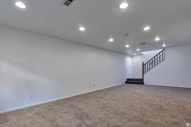 2113 W SURREY CIR, Taylorsville, UT 84129