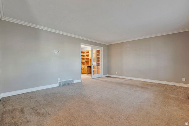 2113 W SURREY CIR, Taylorsville, UT 84129