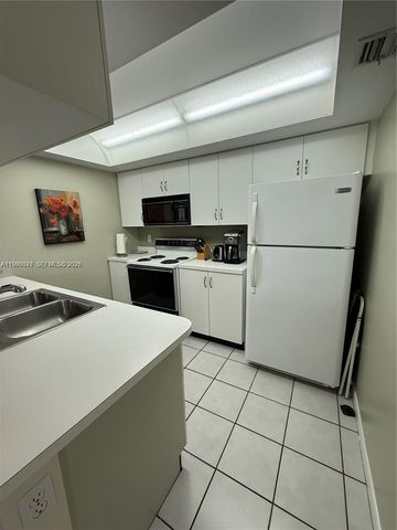 627 Waterside Drive 627, Hypoluxo, FL 33462