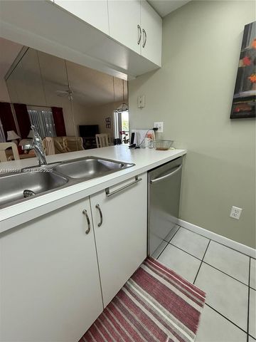 627 Waterside Drive 627, Hypoluxo, FL 33462