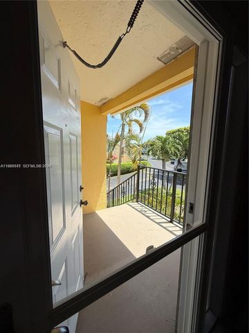 627 Waterside Drive 627, Hypoluxo, FL 33462