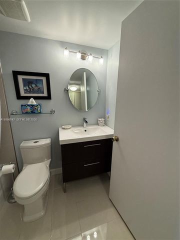 627 Waterside Drive 627, Hypoluxo, FL 33462