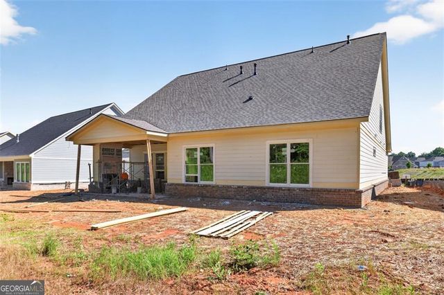 371 Lake Vista Drive, Statham, GA 30666