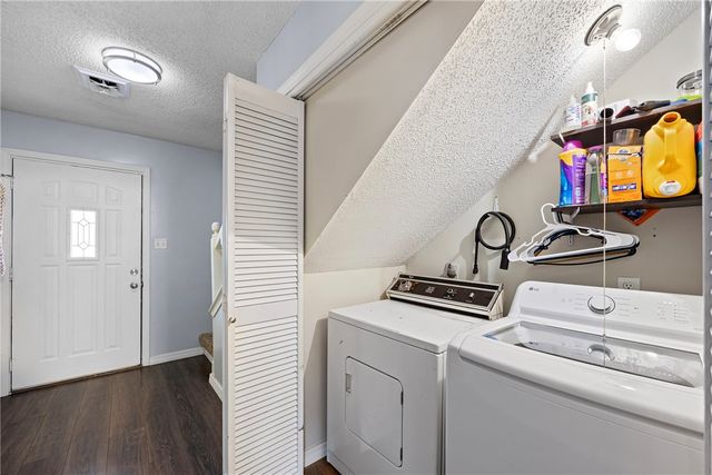 1512 N Jackson Avenue, Russellville, AR 72801