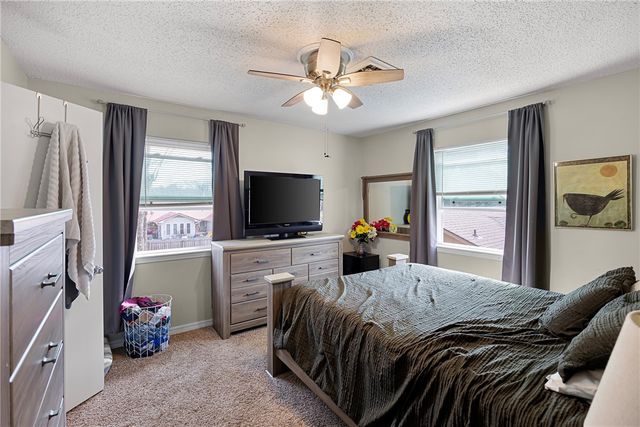 1512 N Jackson Avenue, Russellville, AR 72801