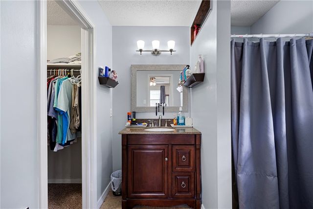 1512 N Jackson Avenue, Russellville, AR 72801