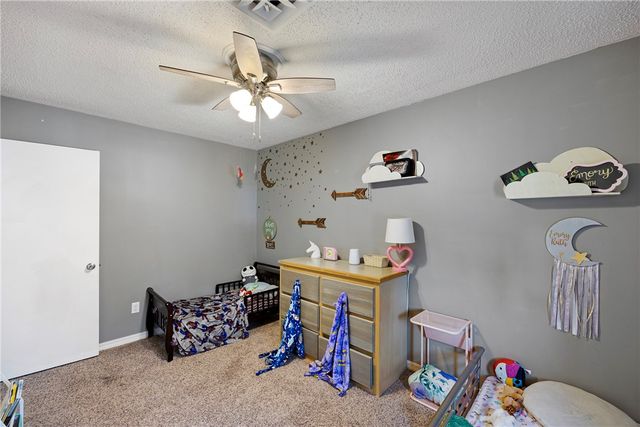 1512 N Jackson Avenue, Russellville, AR 72801