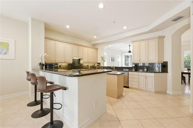 2859 TIBURON BOULEVARD E 102, Naples, FL 34109