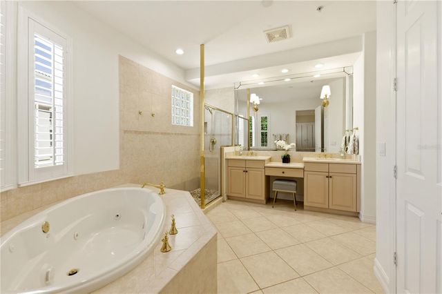 2859 TIBURON BOULEVARD E 102, Naples, FL 34109