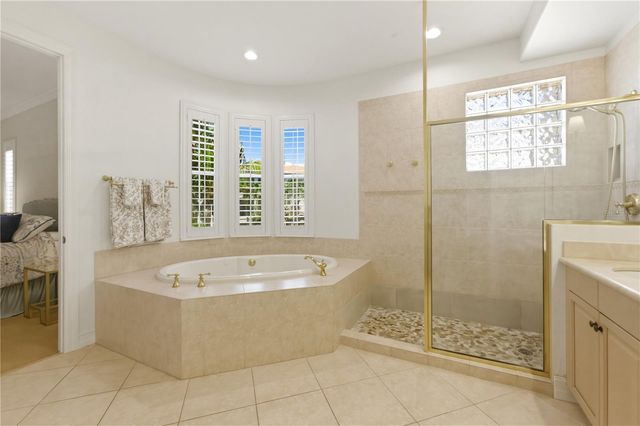 2859 TIBURON BOULEVARD E 102, Naples, FL 34109