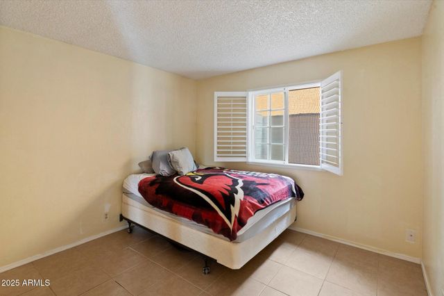 4333 E DESERT CACTUS Street, Phoenix, AZ 85032