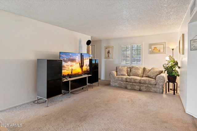 4333 E DESERT CACTUS Street, Phoenix, AZ 85032