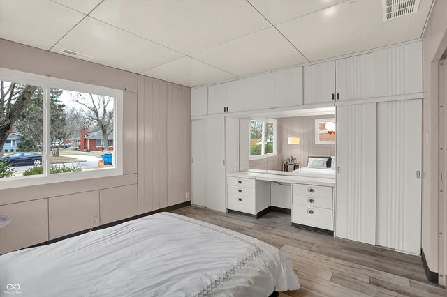 6321 Central Avenue, Indianapolis, IN 46220