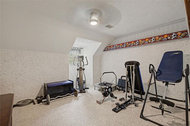 11 Holly Tree Lane, Spring, TX 77373