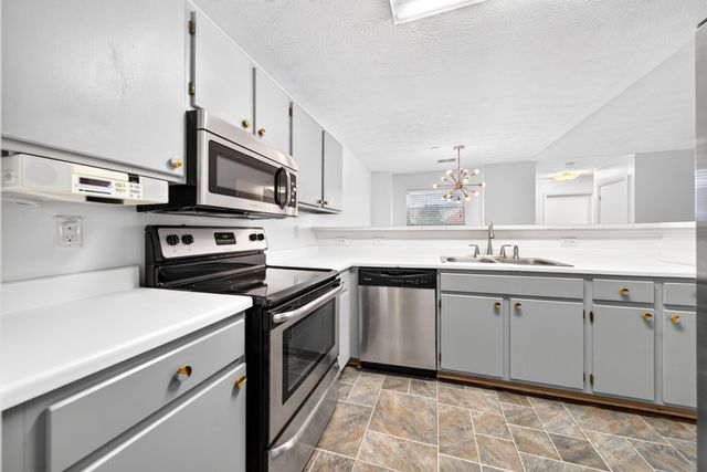 383 Bonita Pkwy, Hendersonville, TN 37075