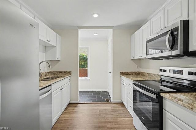 2133 S Henry St Unit 40, Williamsburg, VA 23185