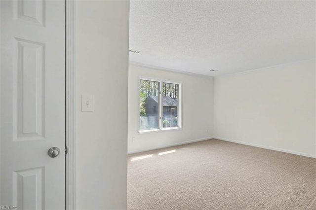 2133 S Henry St Unit 40, Williamsburg, VA 23185