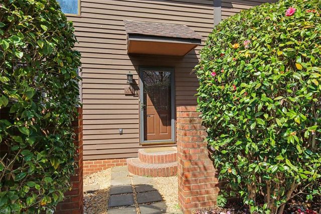 2133 S Henry St Unit 40, Williamsburg, VA 23185