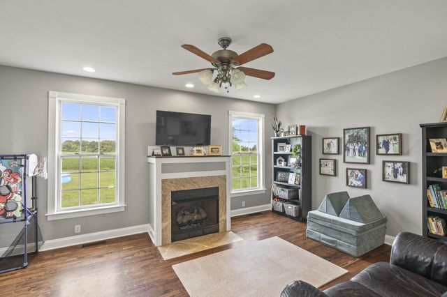 3965 Peden Mill Rd, Franklin, KY 42134