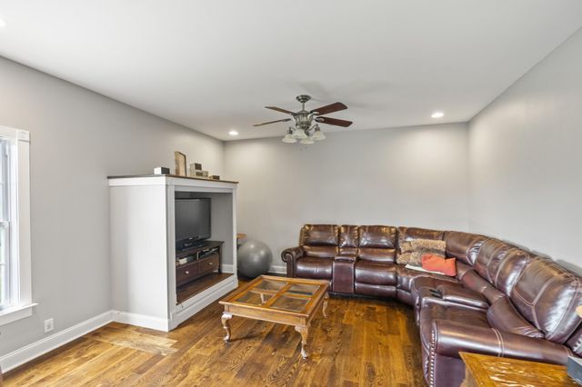 3965 Peden Mill Rd, Franklin, KY 42134