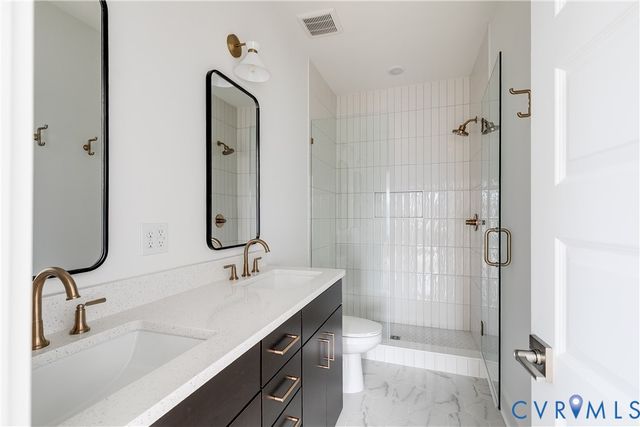 2113 Venable St, Richmond, VA 23223