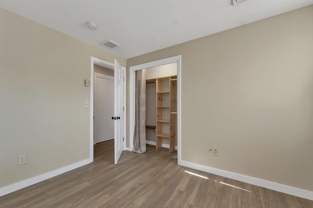 17 Harding Road, Portsmouth, NH 03801