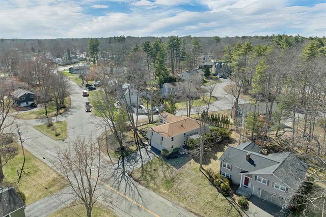 17 Harding Road, Portsmouth, NH 03801