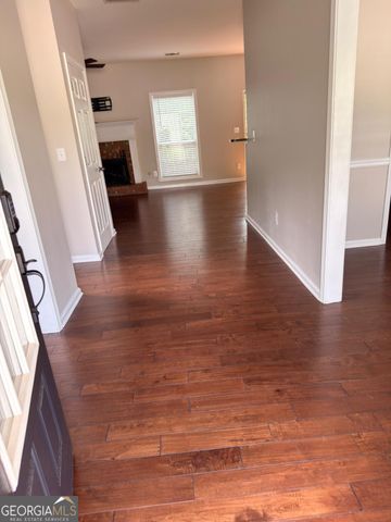 5706 Amberside Lane, Sugar Hill, GA 30518