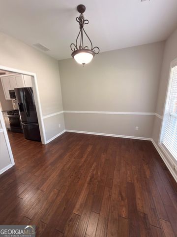 5706 Amberside Lane, Sugar Hill, GA 30518
