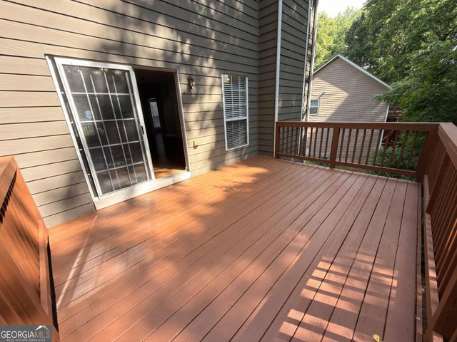5706 Amberside Lane, Sugar Hill, GA 30518