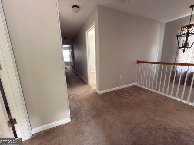 5706 Amberside Lane, Sugar Hill, GA 30518