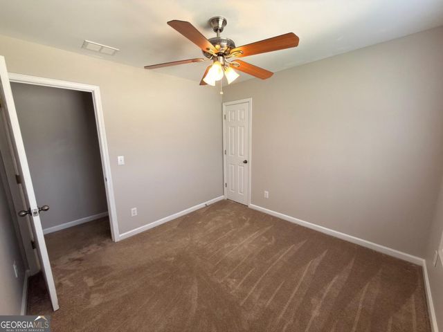 5706 Amberside Lane, Sugar Hill, GA 30518