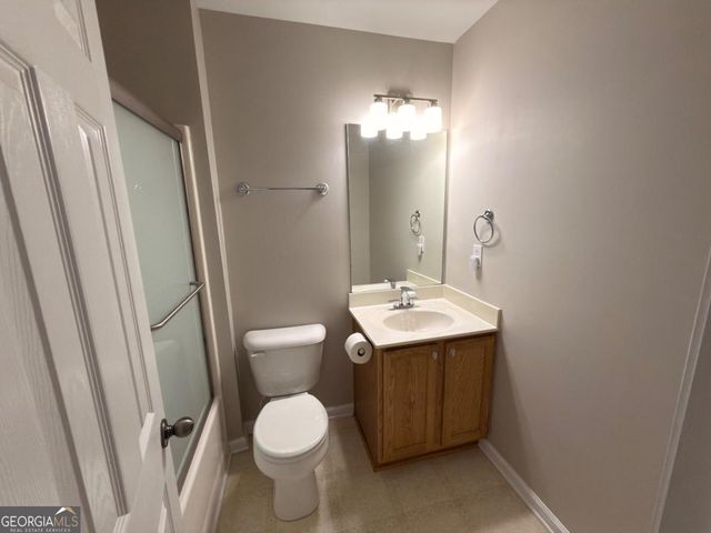 5706 Amberside Lane, Sugar Hill, GA 30518