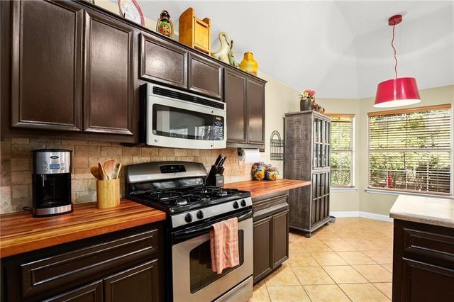 119 Bluejack PL, Cedar Park, TX 78613