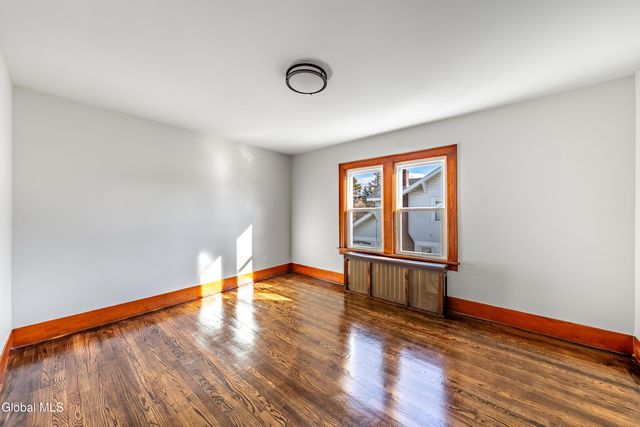 21 Magee Drive, Bethlehem, NY 12077