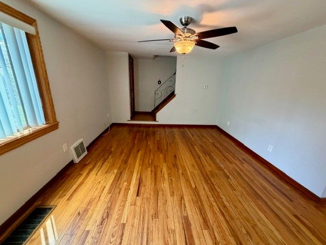 676 Park Ave, Braddock Hills, PA 15221