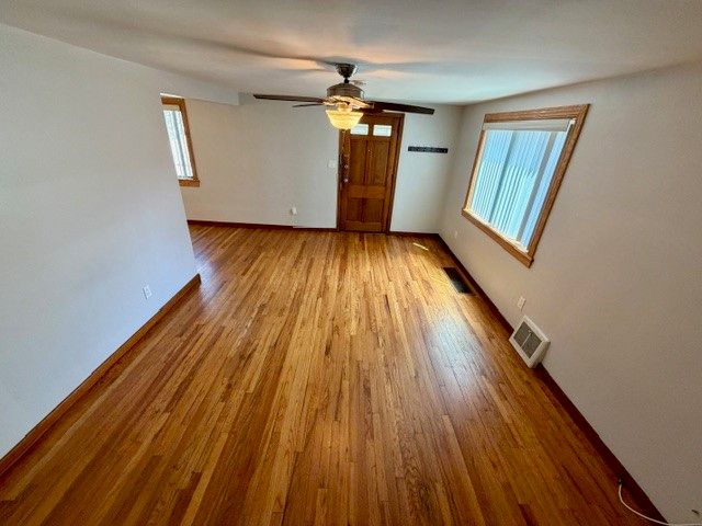 676 Park Ave, Braddock Hills, PA 15221