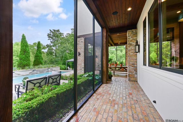 16254 Woodville Dr, Prairieville, LA 70769