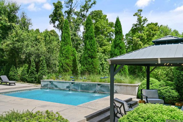 16254 Woodville Dr, Prairieville, LA 70769