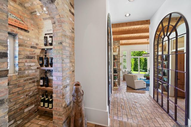 16254 Woodville Dr, Prairieville, LA 70769