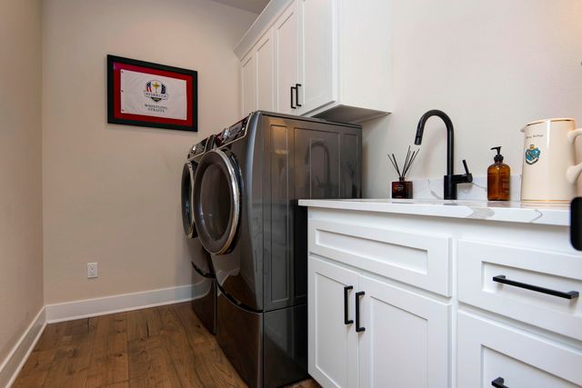 3717 E Hutcheson Avenue, Springfield, MO 65802