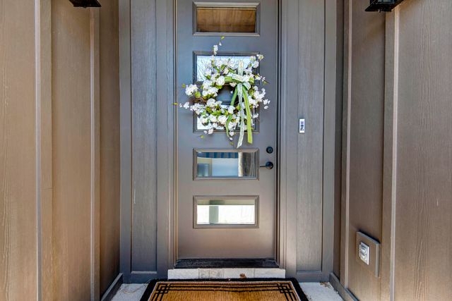 3717 E Hutcheson Avenue, Springfield, MO 65802