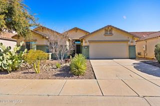 10036 N Blue Crossing Way, Tucson, AZ 85743