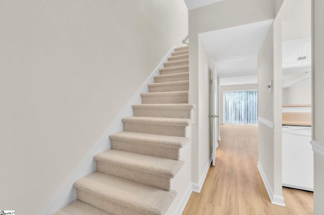 2530 E North Street Unit 11B, Greenville, SC 29615