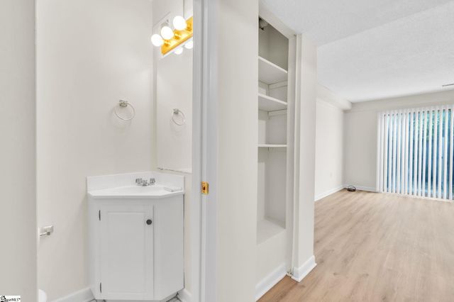 2530 E North Street Unit 11B, Greenville, SC 29615