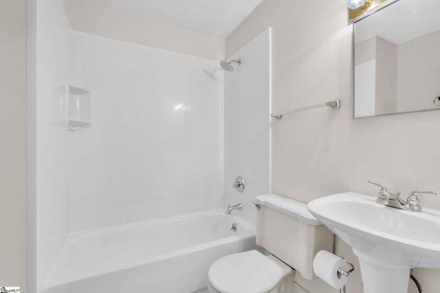 2530 E North Street Unit 11B, Greenville, SC 29615