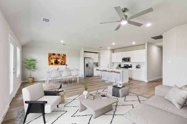 1517 Sugarberry Lane, Alvarado, TX 76009