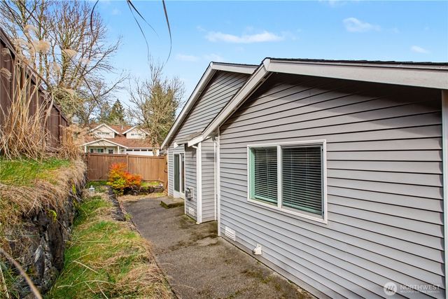 529 Bungalow Drive NW, Olympia, WA 98502
